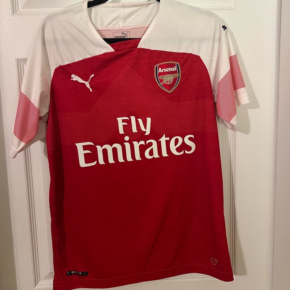 Puma Arsenal Jersey Men’s Size Medium